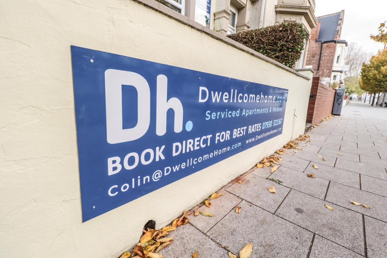 Dwellcome Home Ltd 2 Bedroom King & Double Central Apartment, Free Allocated Barrier Secured Parking Space At Rear Entrance & Fast Wifi, Ideal For Long Term Contractor, Corporate, Etc Stays, Regular Housekeeping Option - See Our Site For Assurance Aberdeen Eksteriør billede